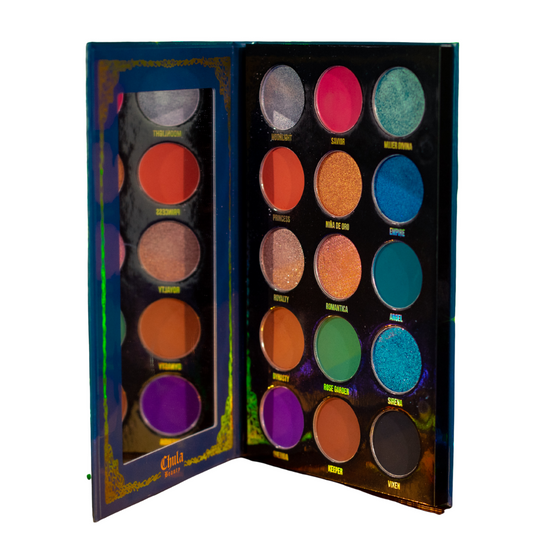 Divina Eyeshadow Palette